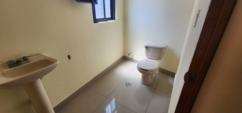 Edificio En Venta, Con Uso De Suelo, Lomas De Sotelo, Naucalpan De Juárez