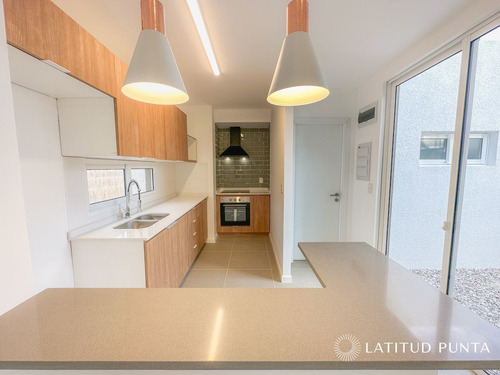 Imagen 9 de 30 de Casa En Piedras Del Chileno - Punta Del Este