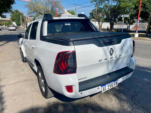 Imagen 6 de 9 de Renault Duster Oroch 2020 2.0 Privilege