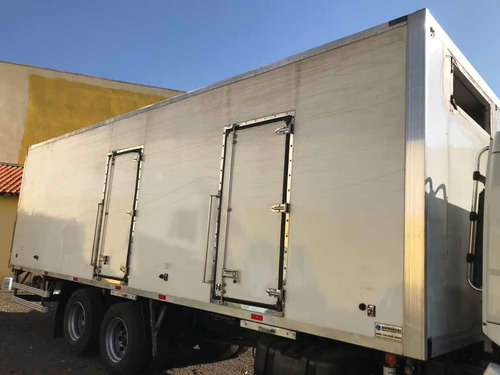 Imagem 2 de 7 de Bau Refrigerado Para Truck Ou Bi-truck