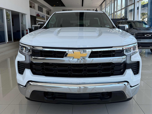 Chevrolet Cheyenne 5.3 Cab Reg Lt 4X4 At