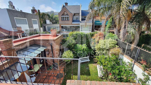 Manuel García 1000 - Núñez - Barrio River- 260 M2 Jardín