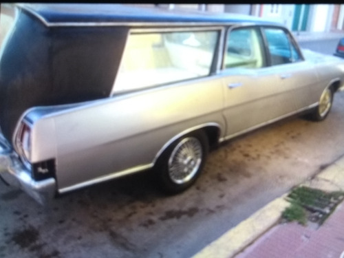 Ford Fairlane