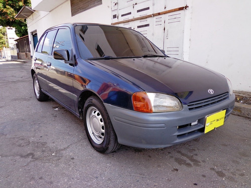 Imagen 3 de 10 de Toyota Starlet 1997 1.3 Sincrónico