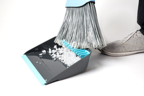 Pala Limpieza Con Dientes Broom Groomer De Quirky