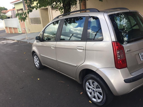 Fiat Idea Elx 1.4 8v 2006 Completo Com Ar Cond. E Direção