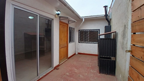 Casa En Arriendo De 1 Dorm. En Villa Alemana