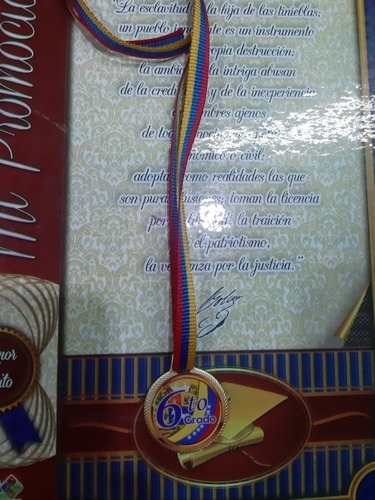 Medallas De Graduacion Vitrificada De 6to Grado Y Preescolar