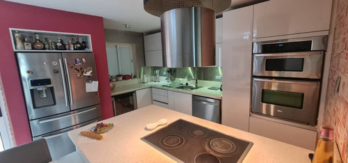 Venta Hermoso Tonwhouse Remodelado En Las Trinitarias San Diego Con Pozo De Agua