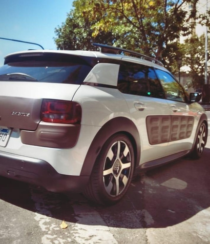 Citroën C4 Cactus 1.2 Puretech 110 At6 S&s Shine 2017