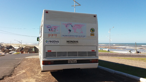 Imagem 7 de 15 de Motorhome Turiscar Riviera 1100 9,60m 1990 Vw11160 8 Pessoas