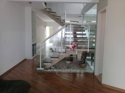 Imagem 9 de 27 de Sobrado Tríplex Na Vila Ester - So0371