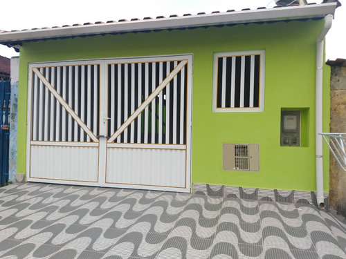 Imagem 1 de 14 de Casa Em Mongaguá , Casa Nova Com Quintal Espaçoso .