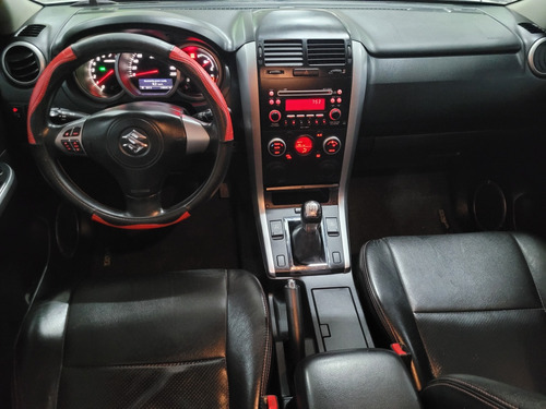 Suzuki Grand Vitara 2.0 2wd 5p