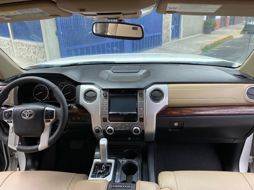 Toyota Tundra 2015 5.7 Limited Doble V8 4x4 At