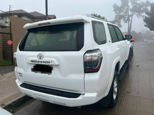 Imagen 3 de 6 de Toyota 4 Runner