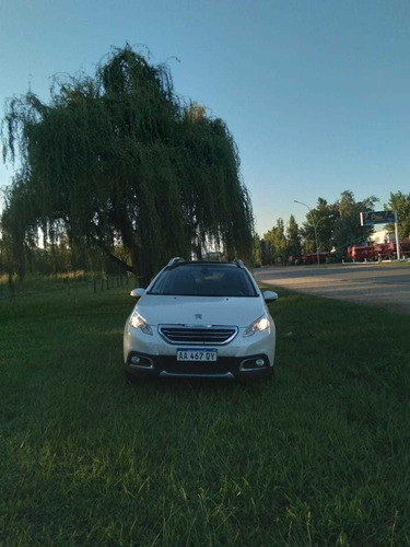 Peugeot 2008 1.6 Feline 2016