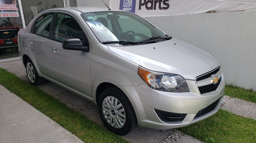 Imagen 8 de 10 de Chevrolet Aveo Lt Paq W Color Plata 2017 Mt