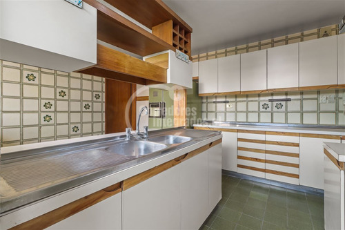 Departamento En Venta De 4 Dorm. En Providencia