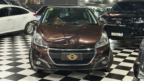 Peugeot 208 1.6 Allure