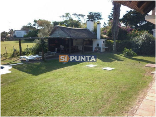 Imagen 16 de 17 de Casa En Venta - Pinares