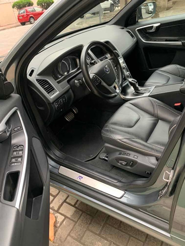 Volvo Xc60 2017 2.0 T5 R-design Drive-e 5p