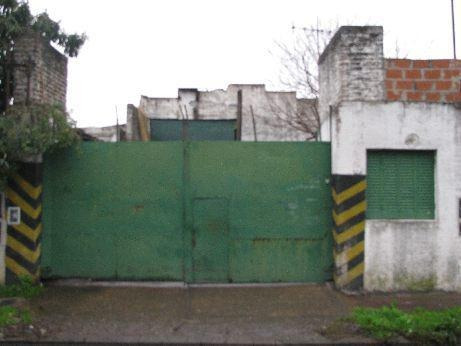 Imagen 2 de 17 de Depósito - Tigre