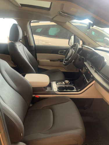 Kia Carnival 2.2 Crdi