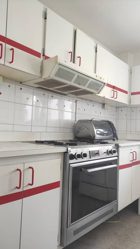 Apartamento En Venta , Avenida Fuerzas Armadas