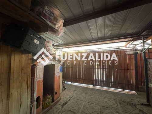 Casa En Venta De 2 Dorm. En Puente Alto