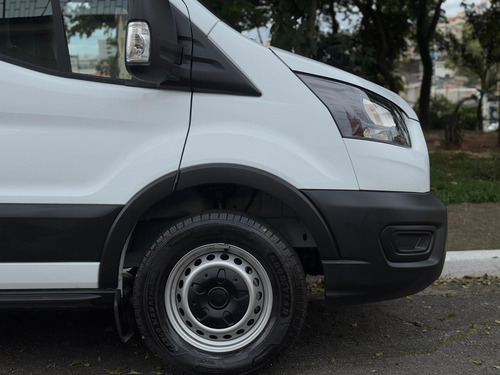 Ford Transit FurgãO 2.0 Longo L3H3 (12,4M3) 5P
