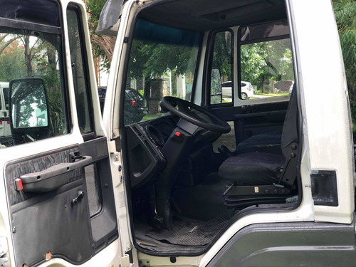 Camion Ford Cargo 712 Modelo 2012