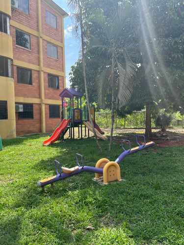 (rg) Venta Apto. Conj. Resd. Chalets Country - San Diego