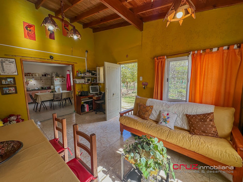 Casa De Campo De 150m2 En Carpintería, San Luis