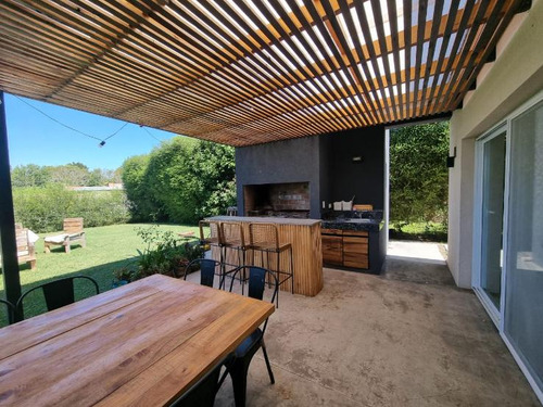 Casa En San Matias - Venta - Perimetral - Escobar - Alquiler