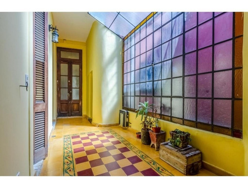Venta P.h Barracas Terraza Reciclado Luminosidad Patio