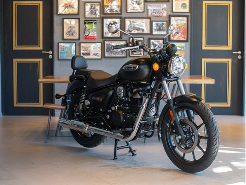 Imagen 17 de 25 de Royal Enfield Meteor 350 Stellar Negra Reserva