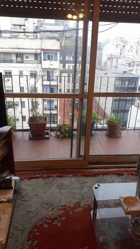 Imagen 2 de 6 de Venta Depto 2 Ambientes Al Contrafrente Con Balcón, En Pleno Centro Porteño