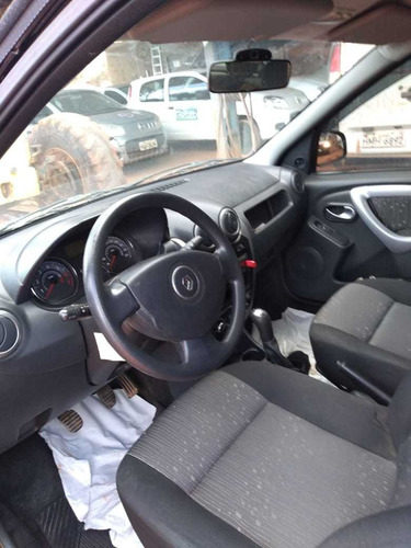 Renault Logan 2013 1.6 Expression Hi-power 4p