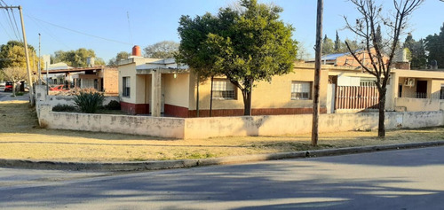 Imagen 1 de 12 de Se Vende Casa 2 Dormitorios Zona Sur
