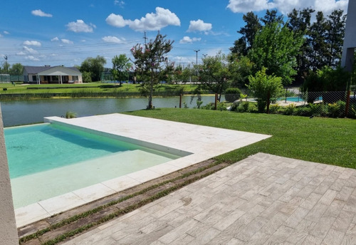 Casa En Venta En Las Glorietas, Nordelta, Tigre