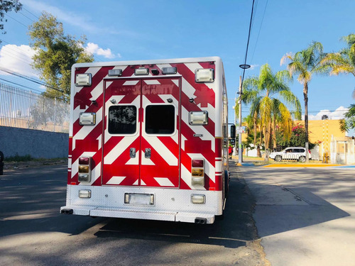 Imagen 9 de 15 de Freightliner 2009 Ambulancia T9 Diesel