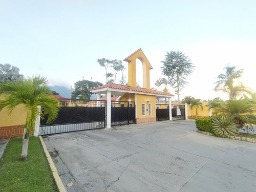 Imagen 2 de 30 de Townhouse En San Antonio | San Diego | Conjunto Residencial Los Frailes | Foth-384 Marisol 04244923040