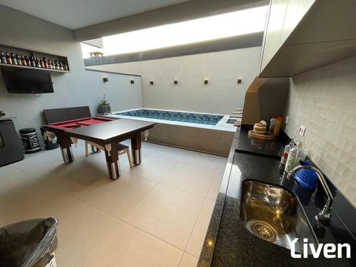 Imagem 13 de 21 de Lindo Sobrado De 200m² Com 3 Dormitórios, Suíte, Área Gourmet, Piscina E 2 Vagas No Jd. Das Indústrias - 9401