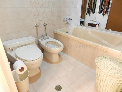 Imagen 14 de 15 de Mayerling Gonzalez Bm Vende Casa En Alto Hatillo Mls #21-6717