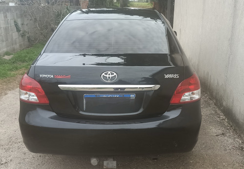 Toyota Yaris 1.5 Vvti Año 2011 4 Puertas