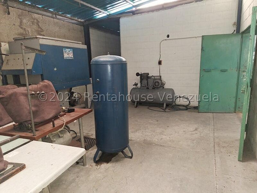 Galpon Venta 1700 Mts 200 Mts De Oficina, Transformadores Propios, Tanque Agua 20.000 Litros Zona Industrial Cerca Cargillvalencia Carabobo Leida Falcon Lf24-17335