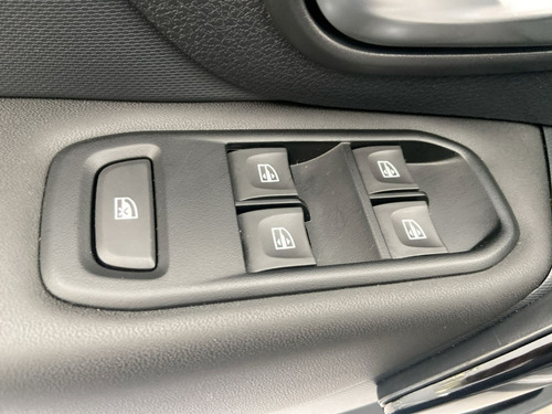 Imagen 12 de 25 de Renault Stepway Intens 2023 Ds