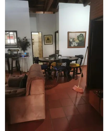 Venta De Finca En El Peñol