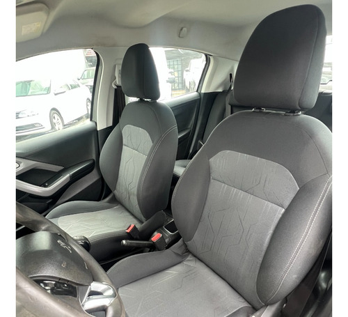 Peugeot 208 1.5 Active